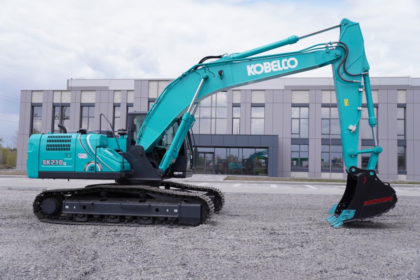 Гусеничний екскаватор KOBELCO SK210LC-10